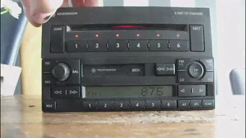 VW Beta + CD Changer