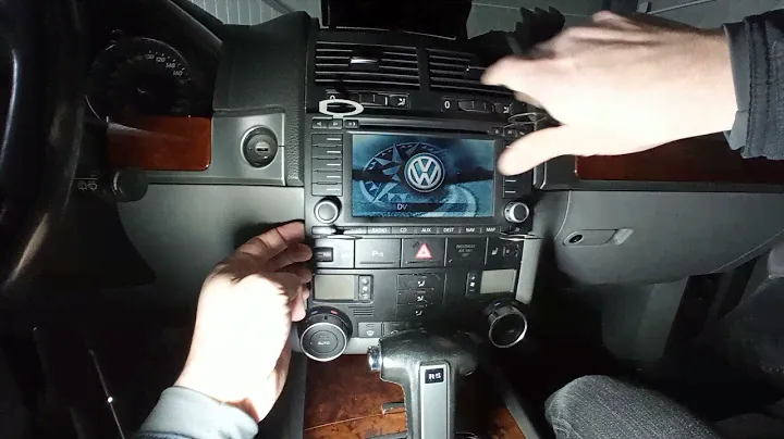 Volkswagen Touareg I (7L) - 2002 - 2010 SUV How To Remove Navigation ,Radio Removal Vw Touareg