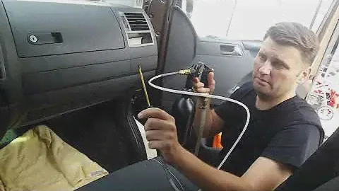 Как почистить кондиционер  Klimareinigung VW T5
