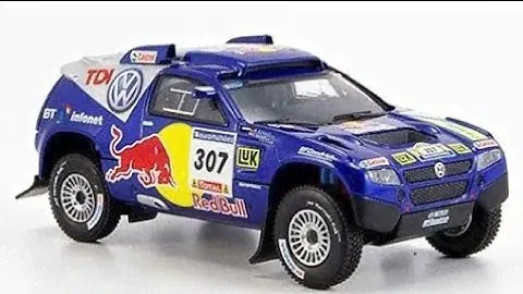 VOLKSWAGEN TOUAREG TROPHY BBURAGO 1/18