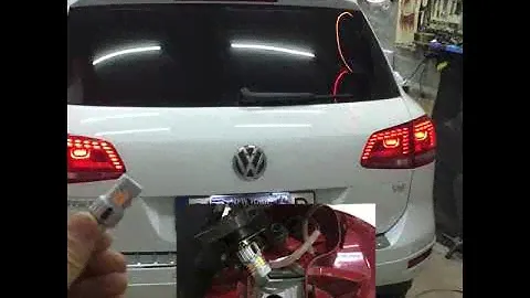 Переделка LED задних фар VW Touareg 2014 USA на Европейские, фото внутренней части фары и LED лампы.