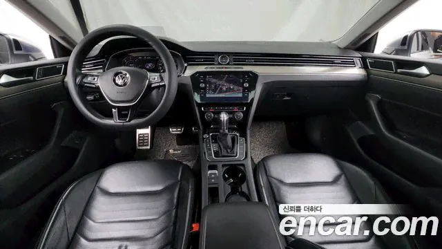 Volkswagen Arteon, 2018-4