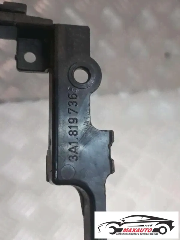 Рамка под магнитолу Volkswagen Passat B4 1993-1997 1994г. (артикул М59-35961)-3